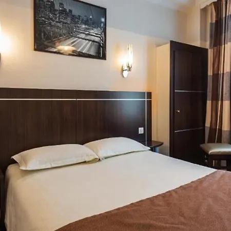 Vivienne Hotell