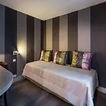 Hotel Vivienne